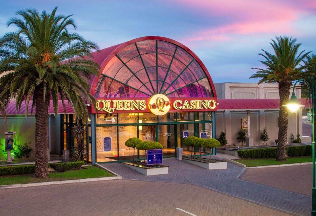 Queens Play Casino