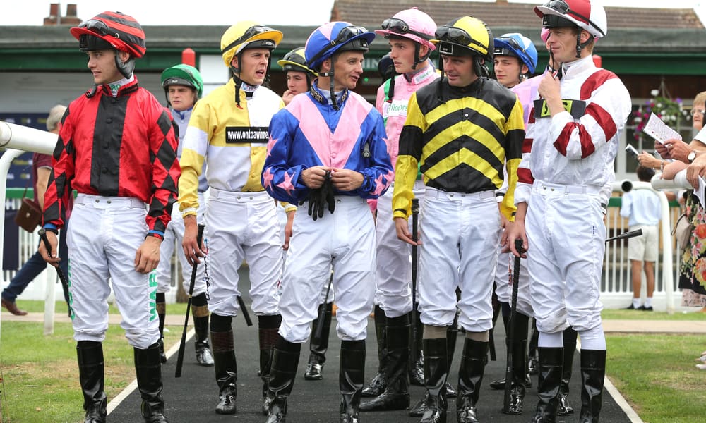 How Much Do Horse Racing Jockeys Earn?